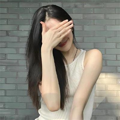 铁路的白蔷薇